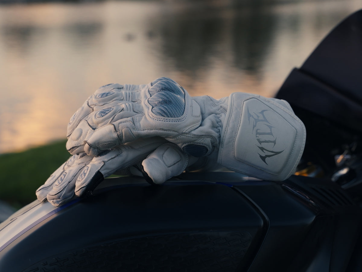 Chrome Gauntlet Gloves